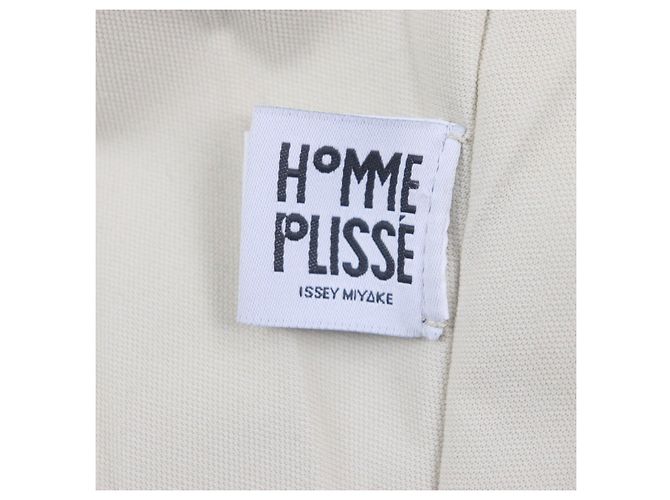 Homme Plissé Issey Miyake Abrigo de Poliéster Beige - vista 5