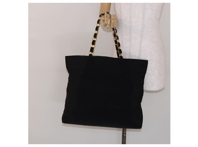 Borsa a Spalla Vala Chain in Tela Nera e Oro Auth 138299 di Salvatore Ferragamo Nero D'oro - vista 20
