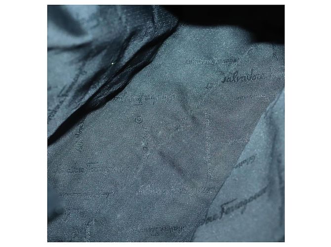 Borsa a mano Gancini in nylon 2 pezzi nera Auth bs28917 di Salvatore Ferragamo Nero - vista 17