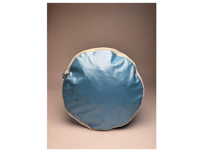 Vintage Courreges Paris Eisblaue Bucket Bag - Ansicht 13