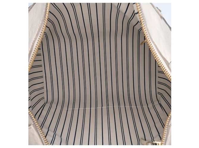 Louis Vuitton Marrone Monogram Empreinte Lumineuse PM Beige - vista 4
