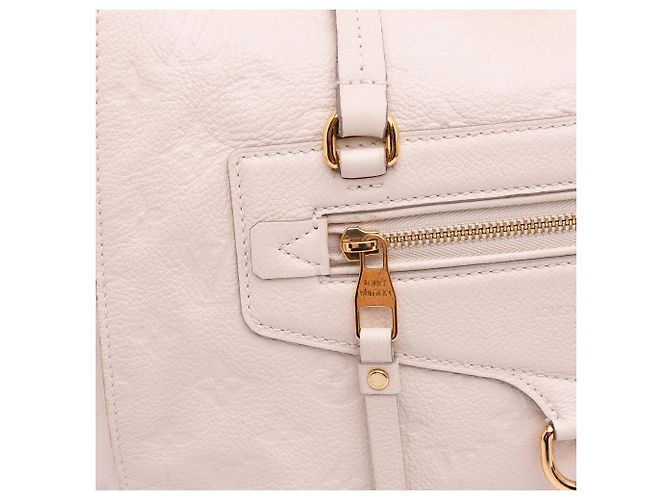 Louis Vuitton Marrone Monogram Empreinte Lumineuse PM Beige - vista 8