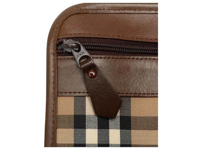 Borsa Clutch Burberry Nova Check Shadow Horse Beige - vista 6