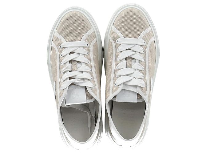 Givenchy City Platform Sneakers aus beigem Canvas - Ansicht 4