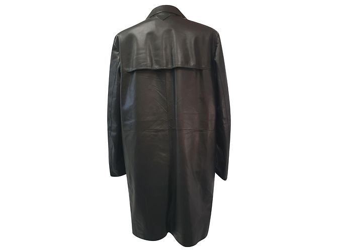Prada Trenchcoat mit verdecktem Verschluss aus schwarzem Lammleder - Ansicht 3