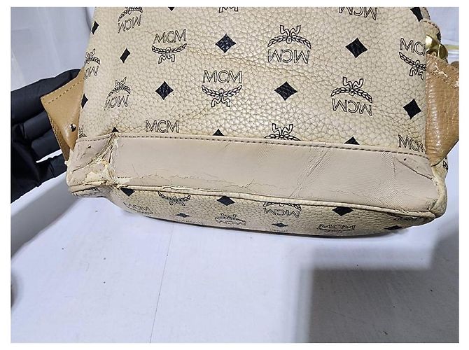 MCM Visetos Small Stark Leather Backpack Beige - view 17