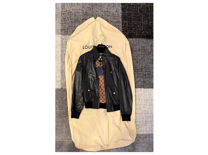 Louis Vuitton Bomberjacke Schwarz Lammleder - Ansicht 3