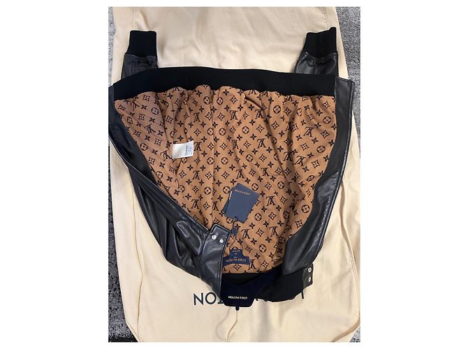 Louis Vuitton Bomberjacke Schwarz Lammleder - Ansicht 4