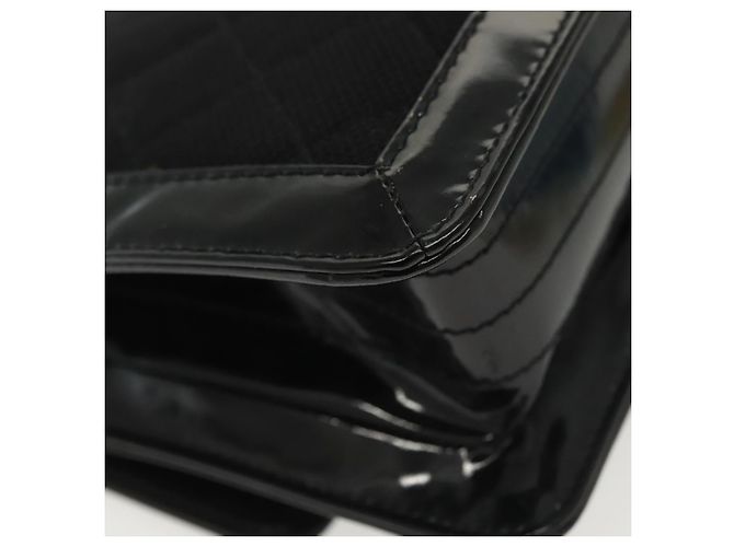 CHANEL Borsa a Spalla Matelassé in Tela e Pelle Nera Argento CC Auth bs28854 Nero - vista 16