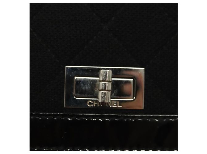 CHANEL Borsa a Spalla Matelassé in Tela e Pelle Nera Argento CC Auth bs28854 Nero - vista 18