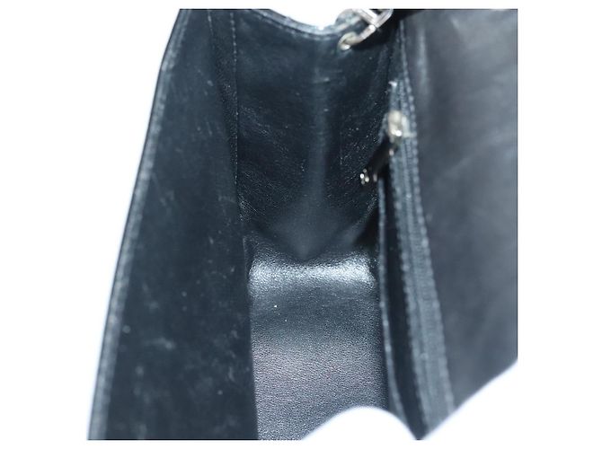 CHANEL Borsa a Spalla Matelassé in Tela e Pelle Nera Argento CC Auth bs28854 Nero - vista 22