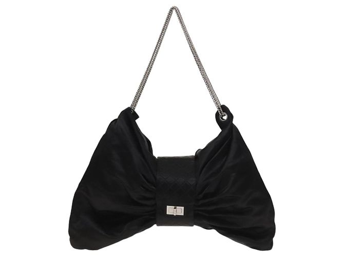 Borsa a spalla in raso nero e argento CC Auth 138568 con catena 2.55 e nastro CHANEL - vista 13