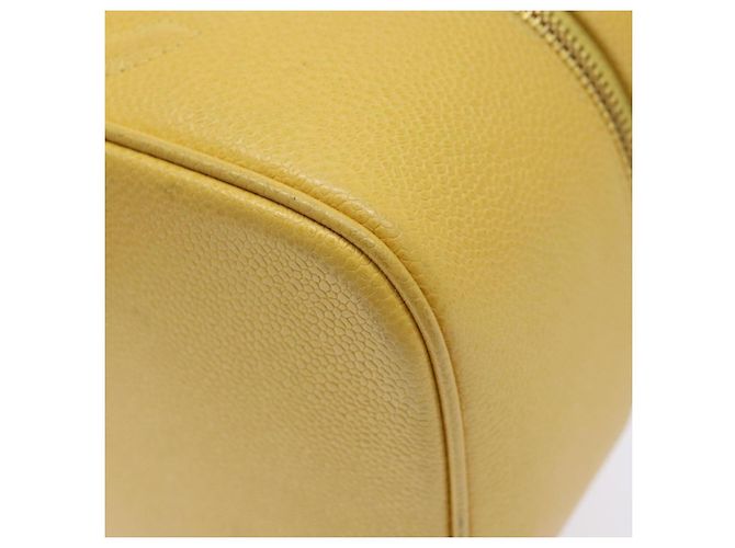 Pochette Vanity CHANEL COCO Mark in Pelle Caviar Oro Giallo CC Auth fm4842 D'oro - vista 15