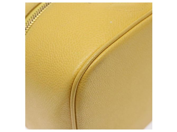 Pochette Vanity CHANEL COCO Mark in Pelle Caviar Oro Giallo CC Auth fm4842 D'oro - vista 16