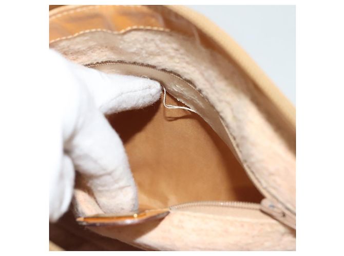 GUCCI Micro GG Supreme Shoulder Bag PVC Beige Gold Auth ki5912 Golden - view 11