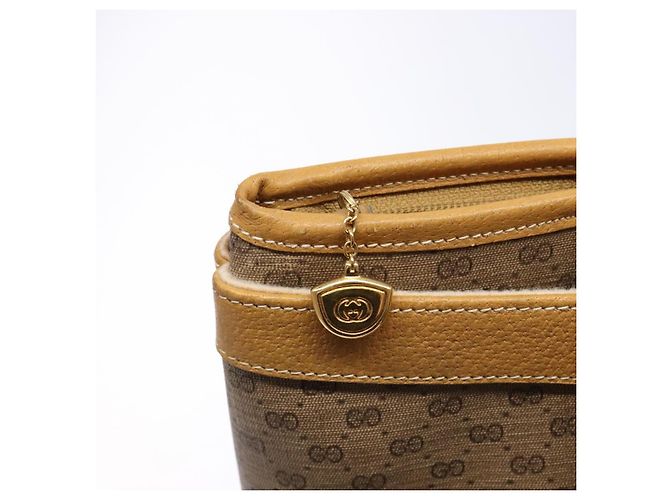 Gucci Borsa tote Micro GG Supreme in PVC beige e oro Auth ki5973 D'oro - vista 9