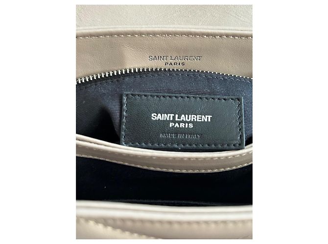 Saint Laurent Loulou Toy Borsa a tracolla in pelle beige - vista 9
