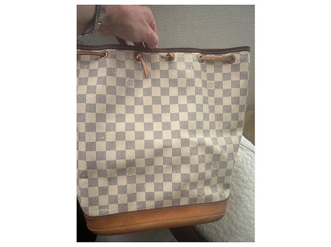 Noe Borsa Louis Vuitton Grand Noé Damier Azur Beige - vista 5