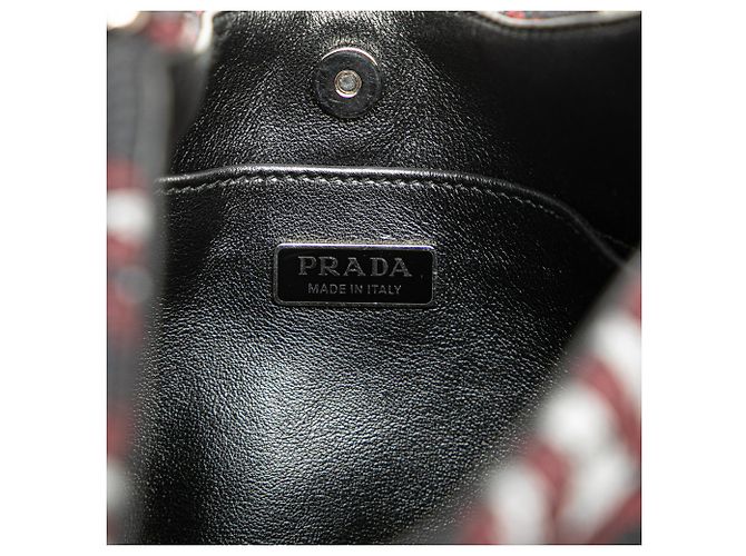 Borsa a spalla Cleo in jacquard nero di Prada - vista 5