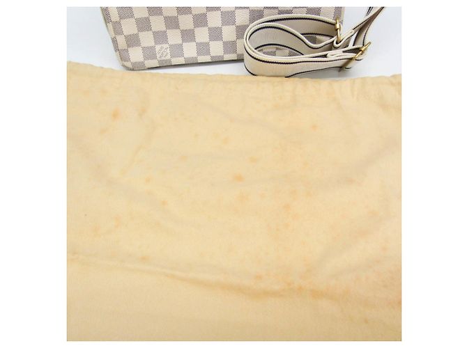 Borsa a Spalla Naviglio Damier Azur Louis Vuitton Bianco sporco - vista 17