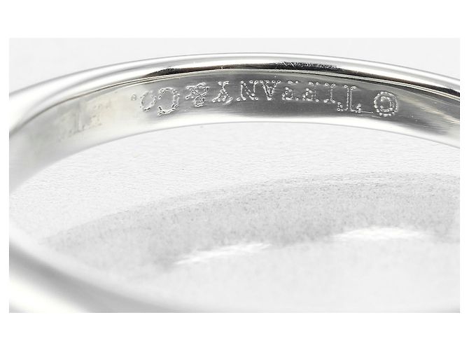 Tiffany & Co. Tiffany Setting Solitärring aus Platin mit RBC-Diamant Silber - Ansicht 5