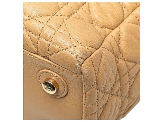 Borsa Lady Dior Cannage di Christian Dior Marrone Beige - vista 5