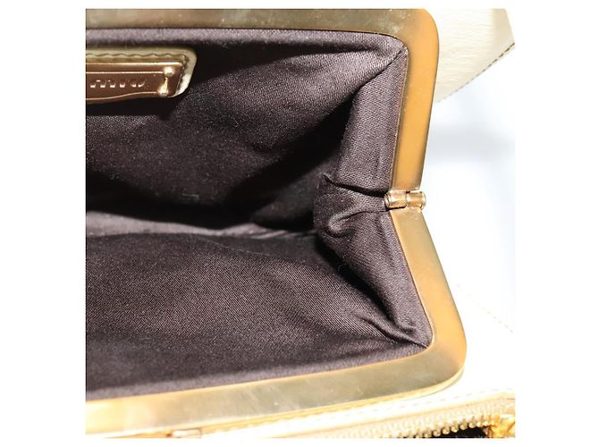Borsa a Spalla Miu Miu in Pelle Bianca e Oro Auth 140643 Bianco D'oro - vista 20