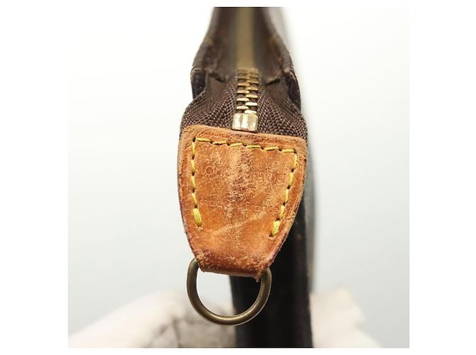 Bucket LOUIS VUITTON Monogramma Secchiello GM Pochette Accessorio LV Auth 139629 - vista 8