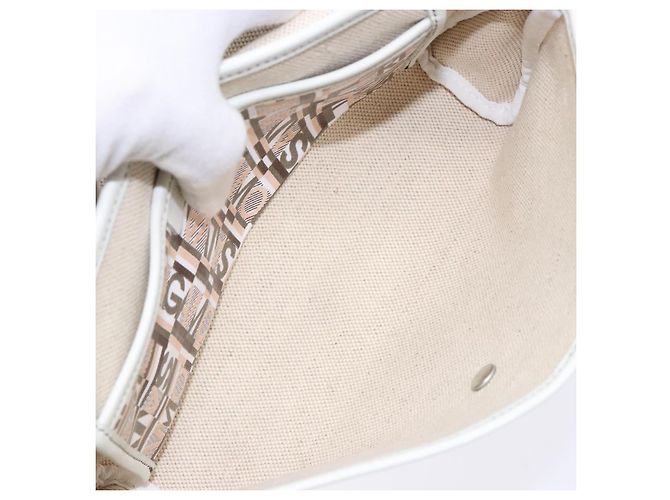 Pochette Accessorio Salvatore Ferragamo PVC Beige Argento Auth BA5509 - vista 11