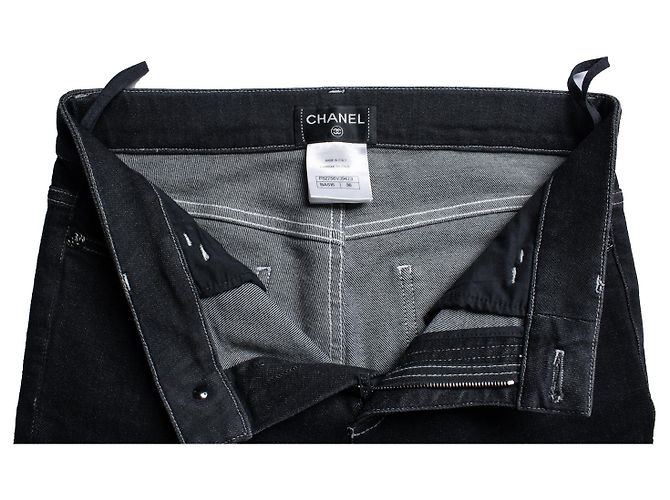 Chanel, jeans negros con estampado floral cortado a láser - vista 6