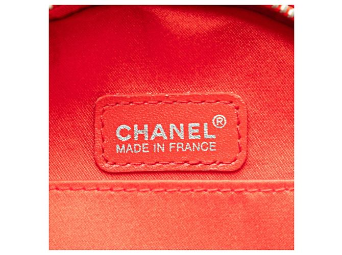 Pochette Coco Mark della nuova linea di viaggio Chanel Rosso - vista 5