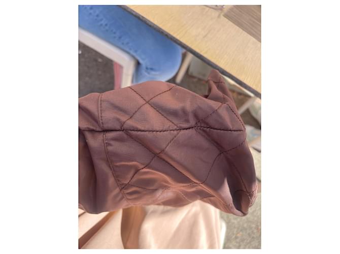 Tote Borsa Prada con catena in nylon Marrone - vista 16