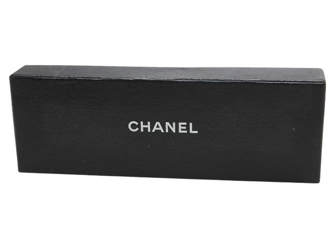 Timeless Vintage Chanel Matelassé 3-Strang Kette Gürtel Golden - Ansicht 5
