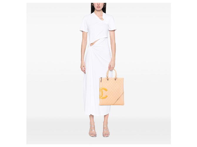 Chanel Cambon Ligne Flat Tote aus gestepptem Lammleder Beige - Ansicht 11