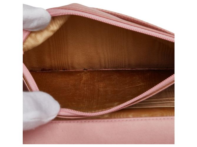 Portafoglio a catena Chanel Coco Mark in pelle caviar rosa - vista 13