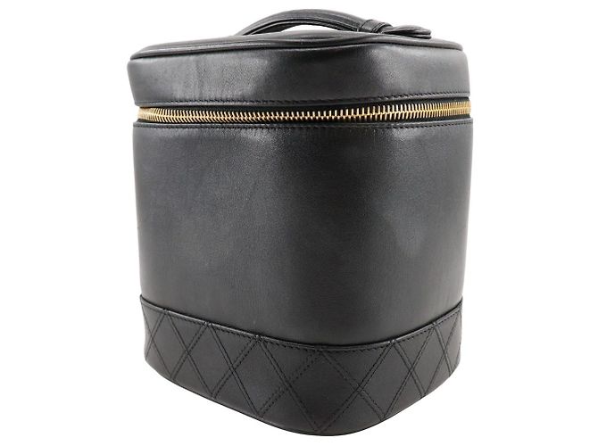 Vanity Beauty case vintage Chanel in pelle alta Nero - vista 2