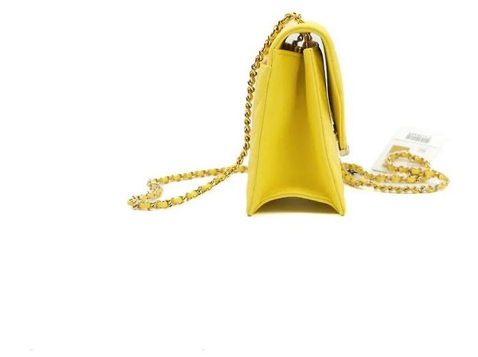 Executive Chanel Borsa a soffietto in pelle di vitello chevron piccola Giallo - vista 4