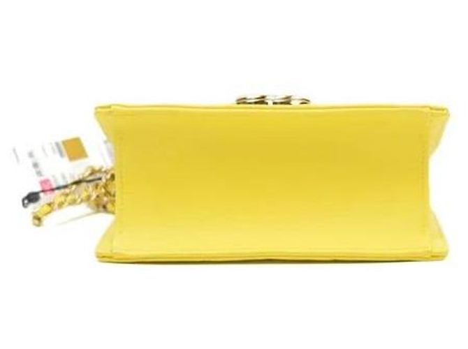 Executive Chanel Borsa a soffietto in pelle di vitello chevron piccola Giallo - vista 5