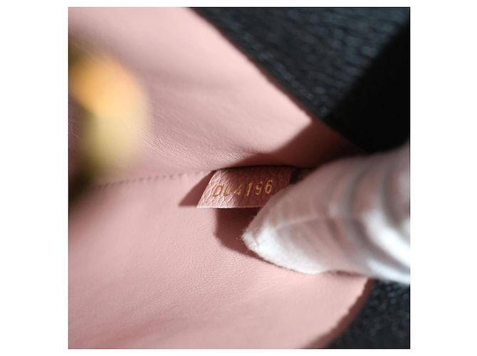 Louis Vuitton City Steamer Leather MM Rosa - vista 6