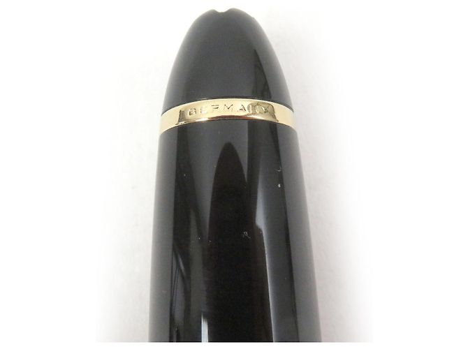 Pluma Montblanc Meisterstück Negro Dorado - vista 10