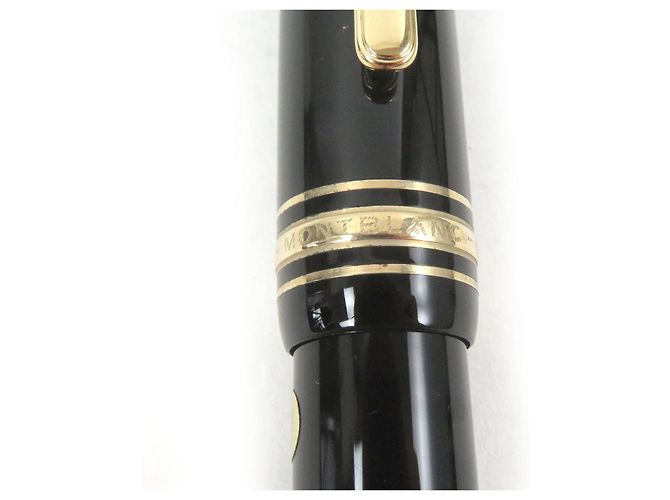 Pluma Montblanc Meisterstück Negro Dorado - vista 7