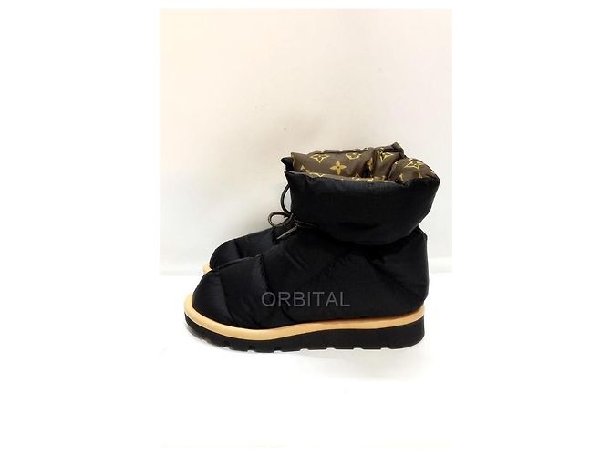 Botas Louis Vuitton de Nylon Marrón Negro Castaño - vista 2