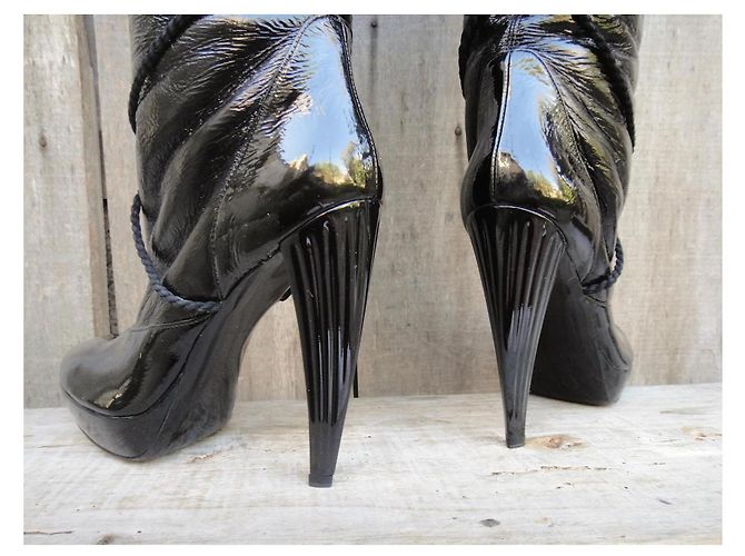 Botas Roger Vivier de cuero shearling barnizado negro Talla 41 - vista 3