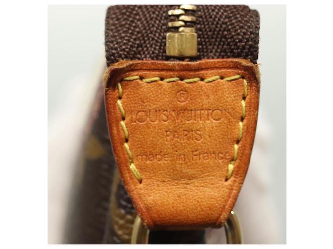 LOUIS VUITTON Mini Pochette Accessoires Patch Monogram Pouch M95804 Auth 141677V Monogramma - vista 18