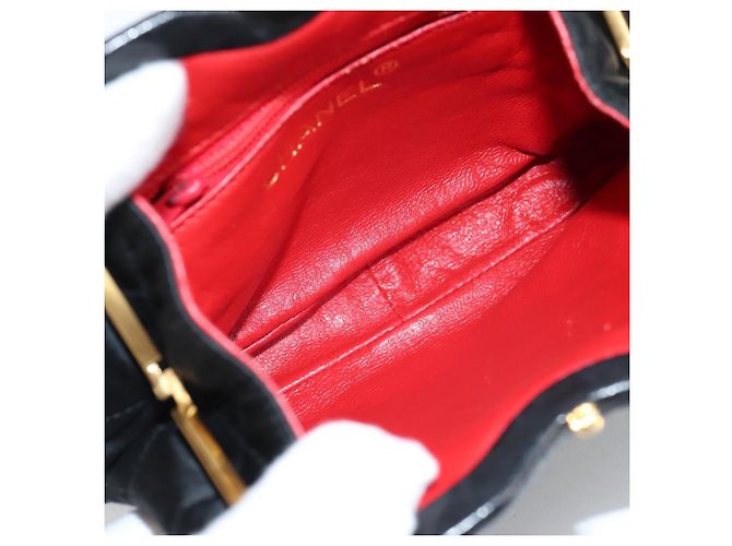 CHANEL Borsa in Vita Matelassé Satin Nero Oro CC Auth 141135V D'oro - vista 19