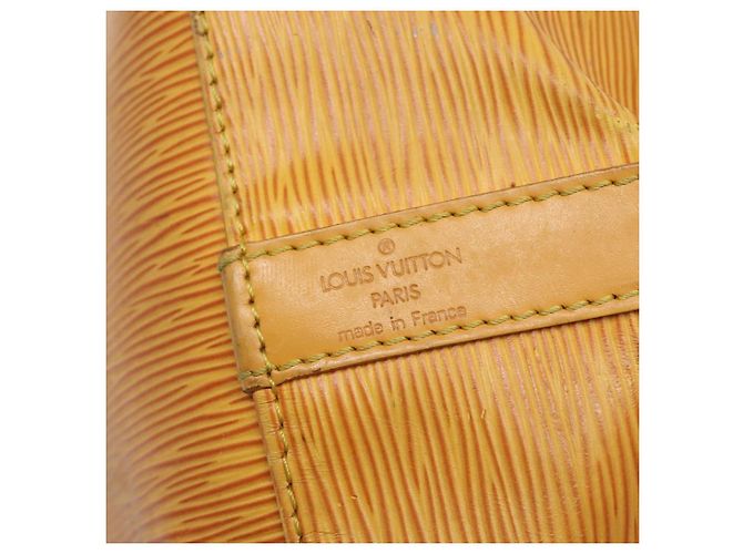 Noe LOUIS VUITTON Borsa a Spalla Petit Noé Epi Gialla M44109 LV Auth 140573 Giallo - vista 17