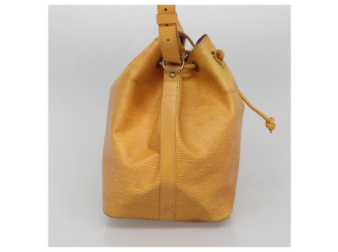 Noe LOUIS VUITTON Borsa a Spalla Petit Noé Epi Gialla M44109 LV Auth 140573 Giallo - vista 3