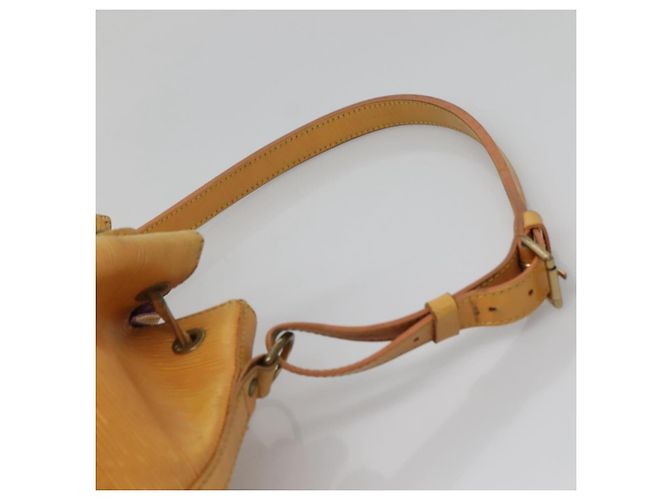 Noe LOUIS VUITTON Borsa a Spalla Petit Noé Epi Gialla M44109 LV Auth 140573 Giallo - vista 8