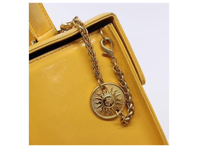 Borsa a mano Gianni Versace in pelle giallo oro Auth BA5349 D'oro - vista 16