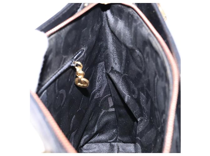 Borsa a Spalla Gancini in Pelle Nera e Oro Salvatore Ferragamo Auth 140104 Nero D'oro - vista 19